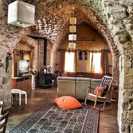 Вилла 19Th Century Magical House In Galilee Eilabun Экстерьер фото